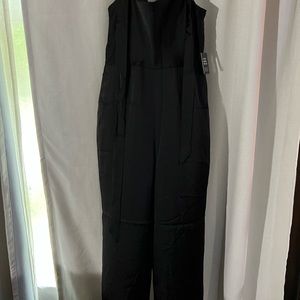 NWT size M satin feel Jumpsuit Express